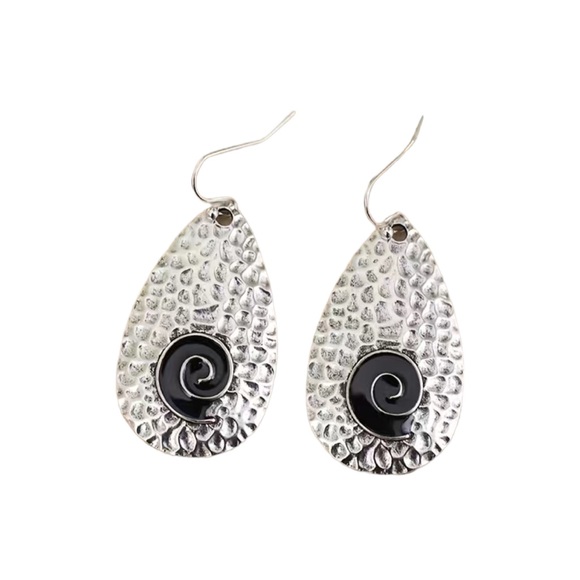 Hammered Silver With Black Teardrop Earrings - Picture 5 of 5